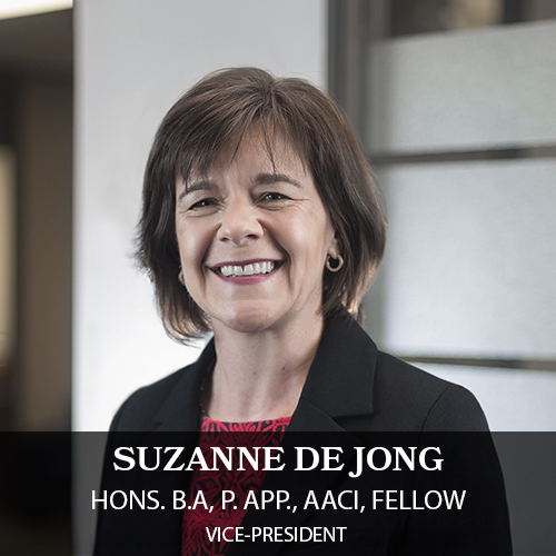 Suzanne De Jong